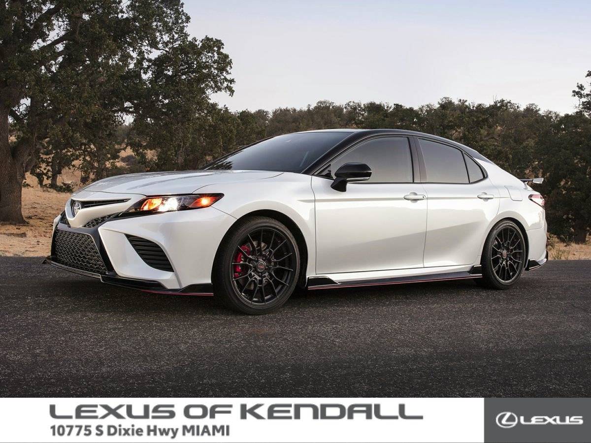 2020 Toyota Camry SE — Sedan — 44,037 mi — Miami, FL