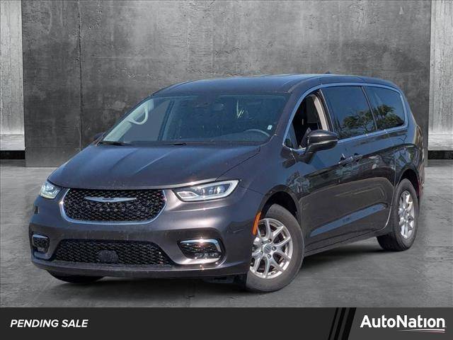 2023 Chrysler Pacifica Touring L — Minivan — 64,479 mi — Roseville, CA