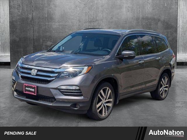 2017 Honda Pilot Touring — SUV — 101,850 mi — Centennial, CO