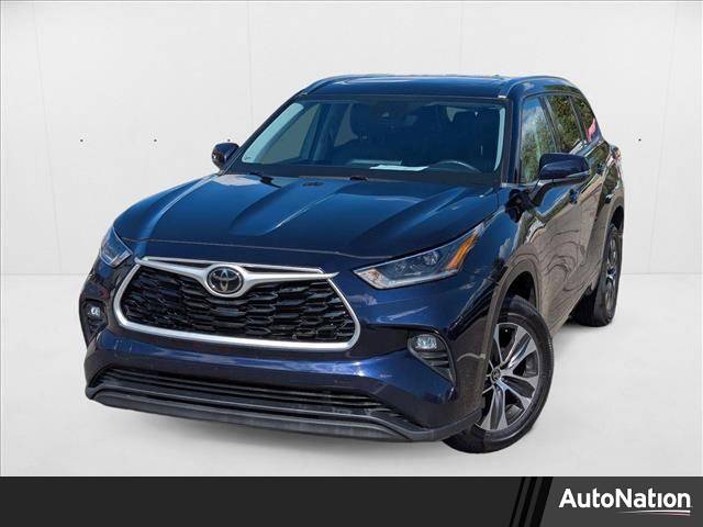 2021 Toyota Highlander XLE — SUV — 113,892 mi — Centennial, CO