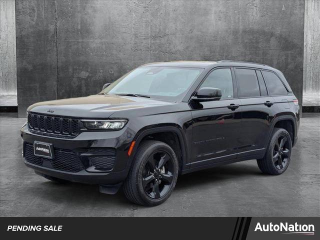 2022 Jeep Grand Cherokee Altitude — SUV — 30,205 mi — Centennial, CO