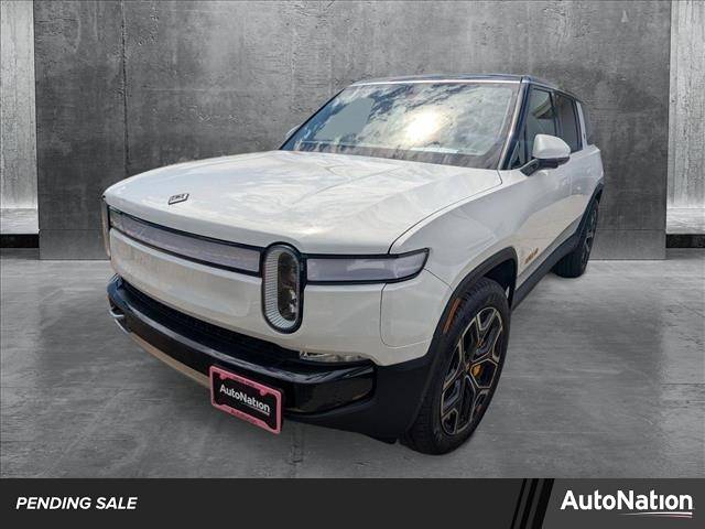 2022 Rivian R1S