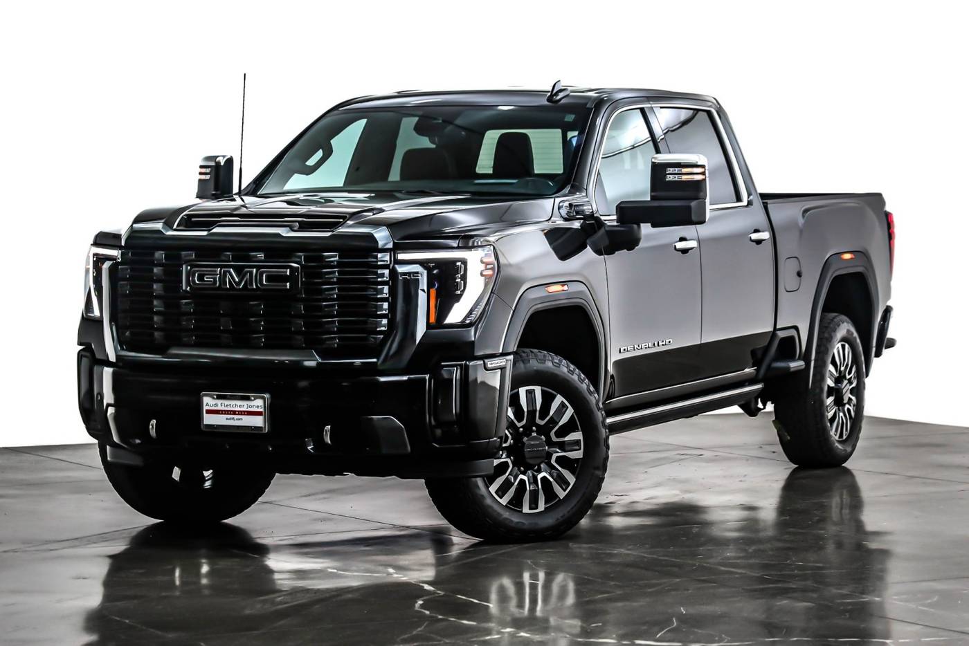 2024 GMC Sierra 3500HD Denali Ultimate — Pickup Truck — 29,103 mi — Costa Mesa, CA
