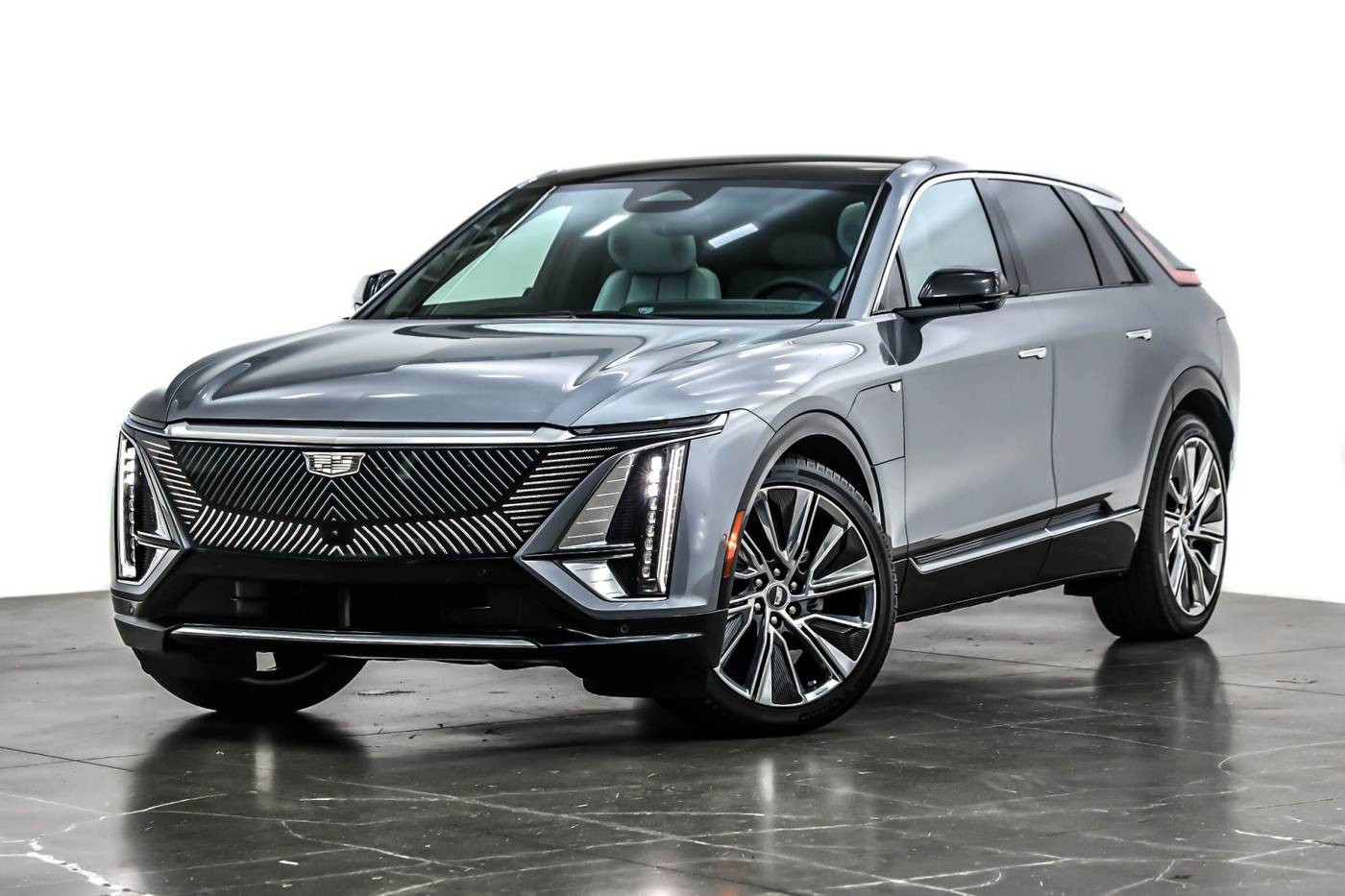 2023 Cadillac LYRIQ Luxury — SUV — 7,630 mi — Costa Mesa, CA