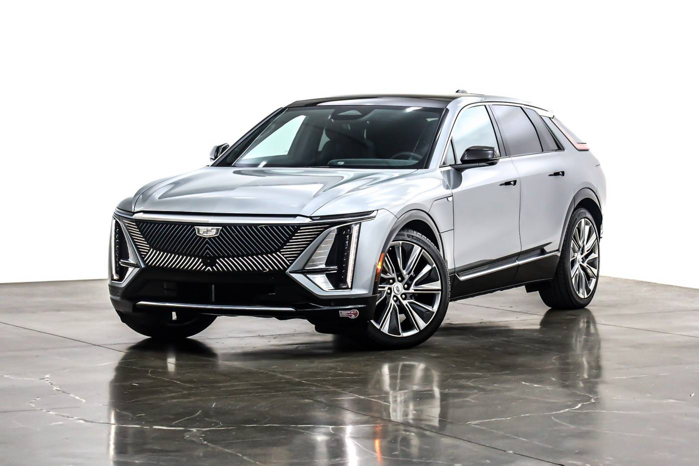 2024 Cadillac LYRIQ Luxury — SUV — 13,093 mi — Costa Mesa, CA