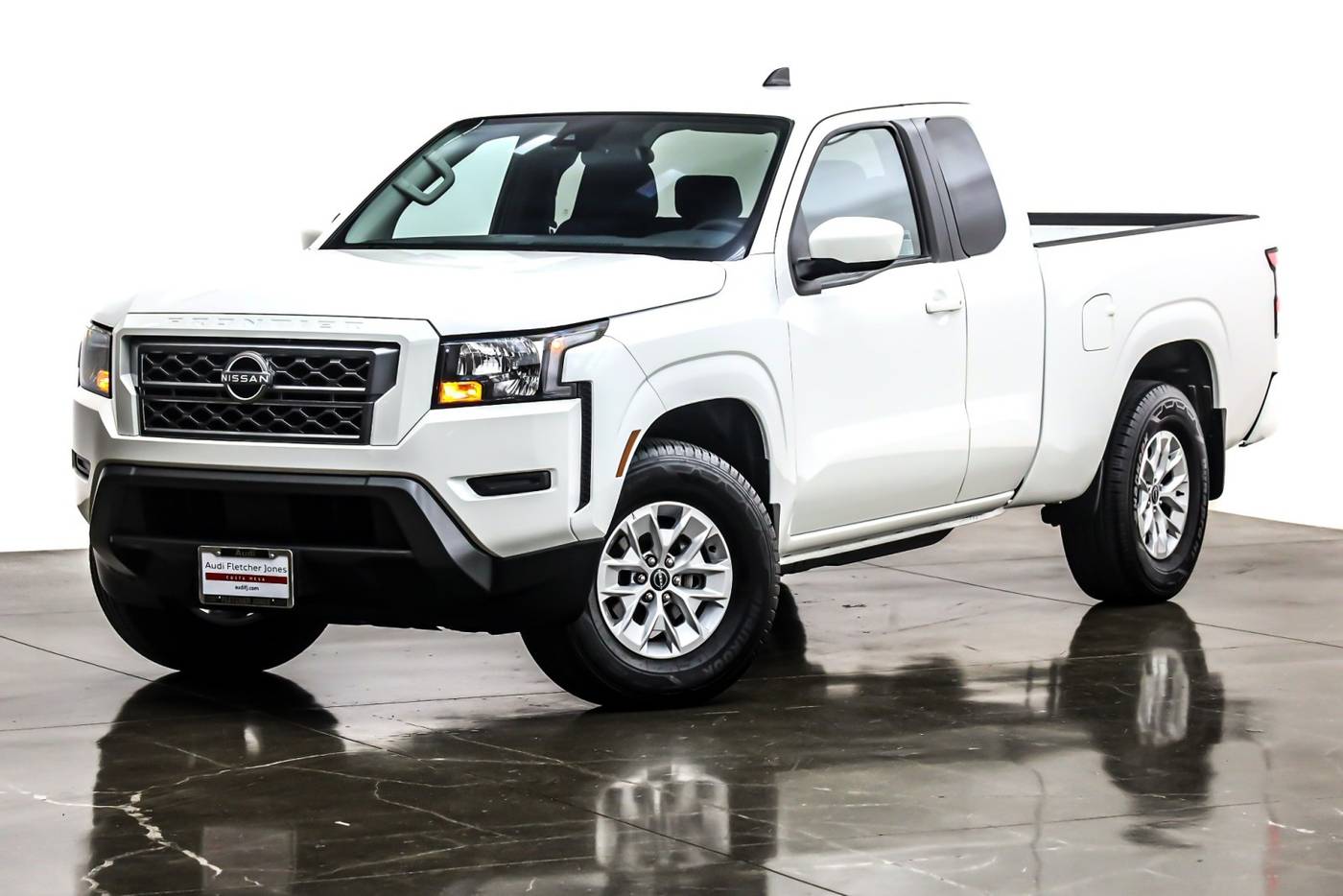2024 Nissan Frontier SV — Pickup Truck — 4,877 mi — Costa Mesa, CA