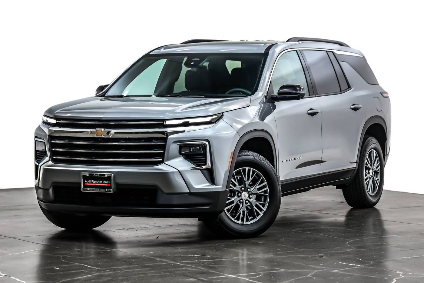 2024 Chevrolet Traverse LT — SUV — 4,382 mi — Costa Mesa, CA