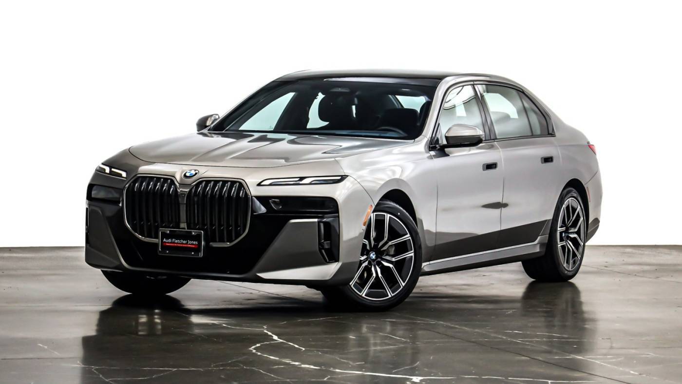 2024 BMW 7 Series 740i — Sedan — 12,881 mi — Costa Mesa, CA
