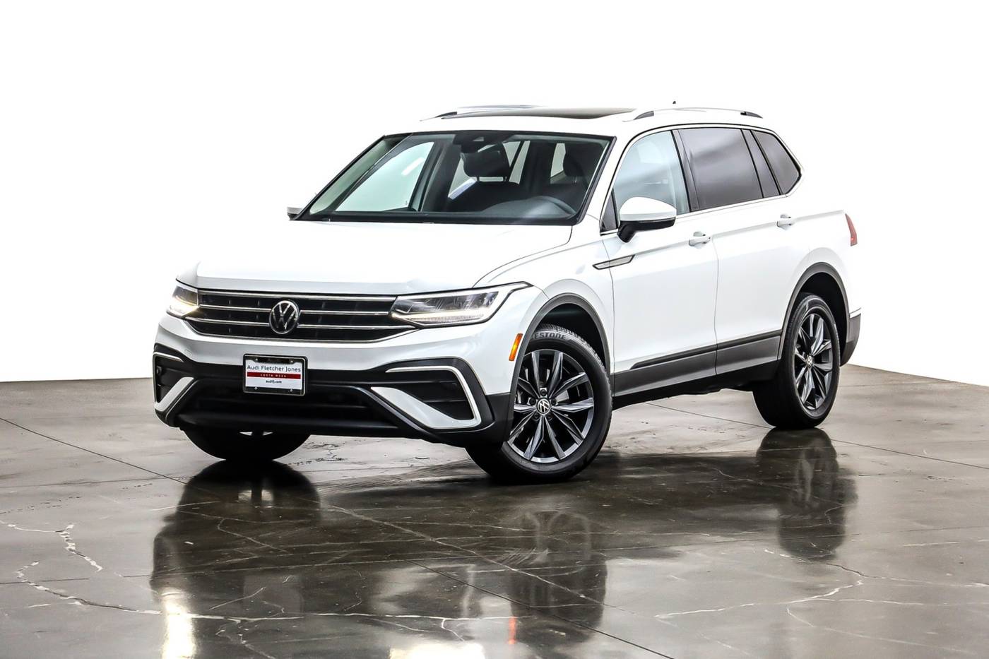 2022 Volkswagen Tiguan SE — SUV — 28,407 mi — Costa Mesa, CA