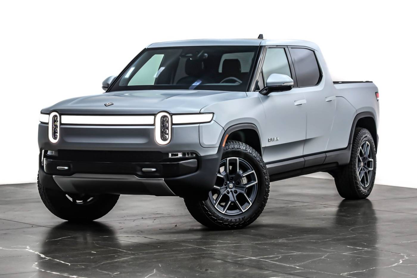 2024 Rivian R1T Adventure — Pickup Truck — 21,747 mi — Costa Mesa, CA