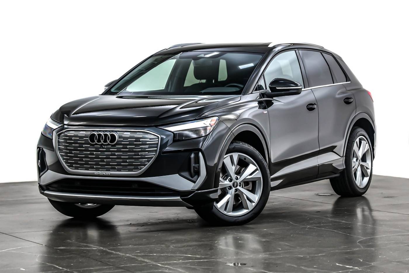 2023 Audi Q4 e-tron Premium Plus — SUV — 25,248 mi — Costa Mesa, CA