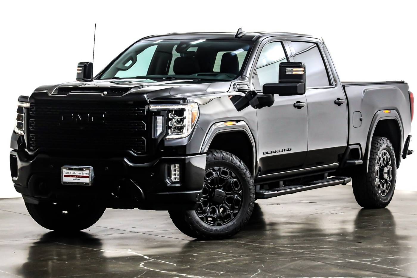2020 GMC Sierra 2500HD Denali — Pickup Truck — 71,722 mi — Costa Mesa, CA