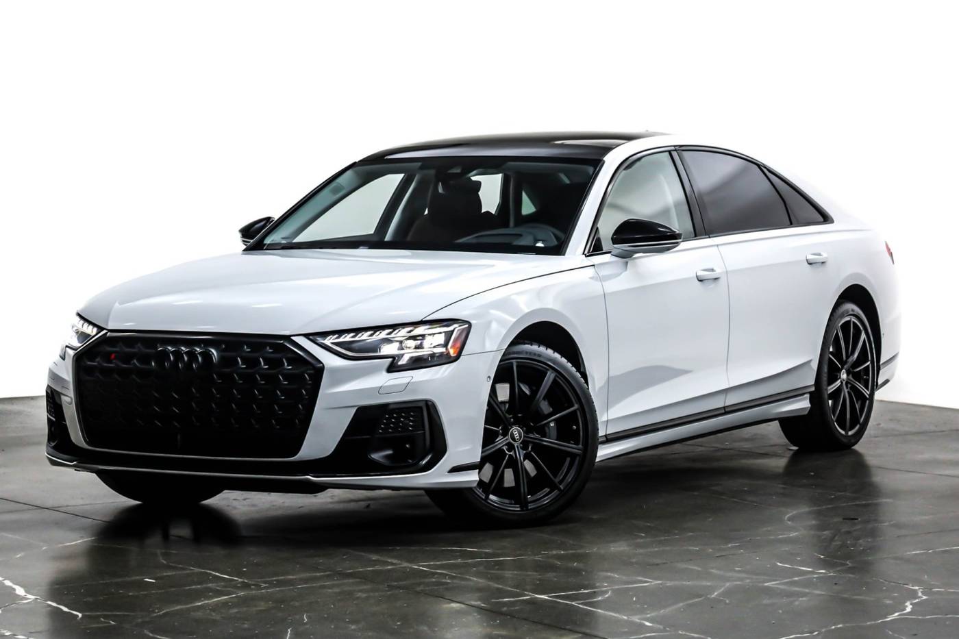 2022 Audi S8 Standard — Sedan — 11,677 mi — Costa Mesa, CA