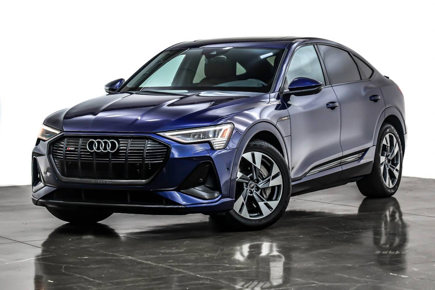 2022 Audi e-tron S line Premium — SUV — 34,519 mi — Costa Mesa, CA