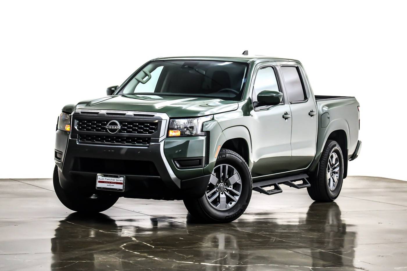 2025 Nissan Frontier SV — Pickup Truck — 1,563 mi — Costa Mesa, CA