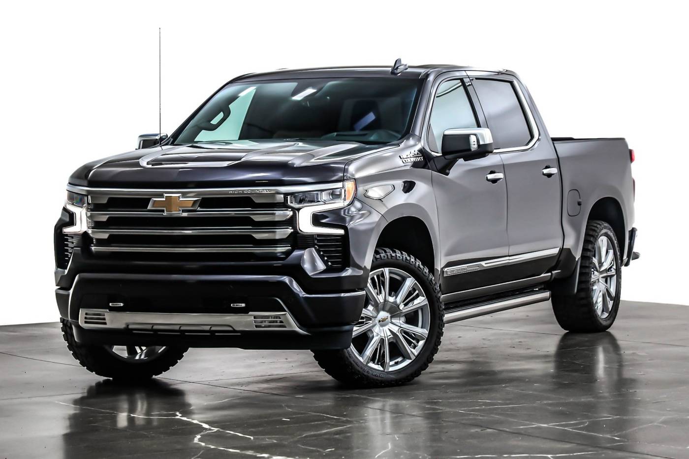 2024 Chevrolet Silverado 1500 High Country — Pickup Truck — 15,774 mi — Costa Mesa, CA