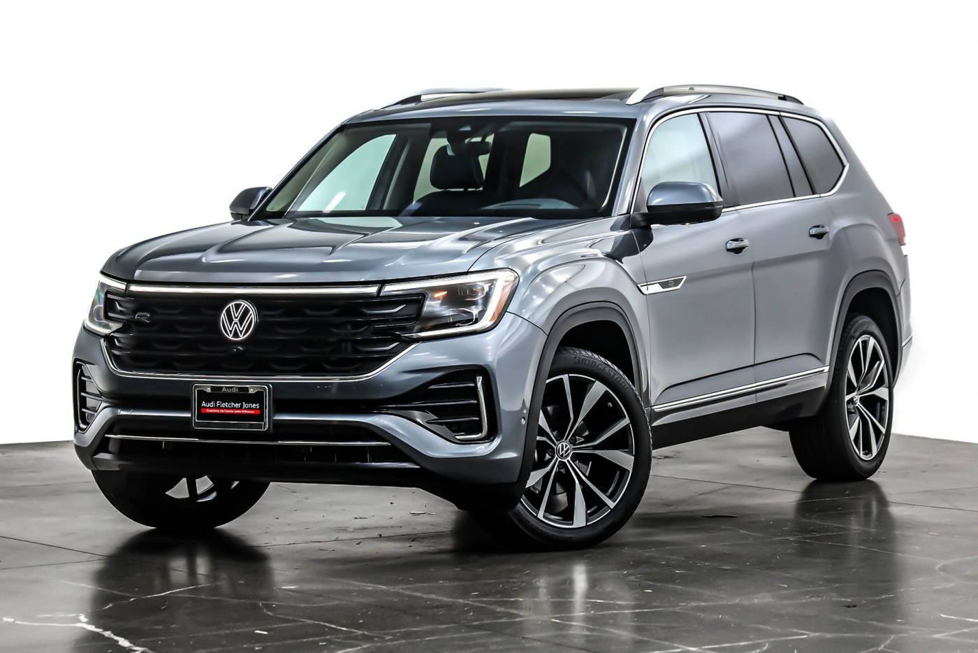 2024 Volkswagen Atlas SEL Premium R-Line — SUV — 11,075 mi — Costa Mesa, CA