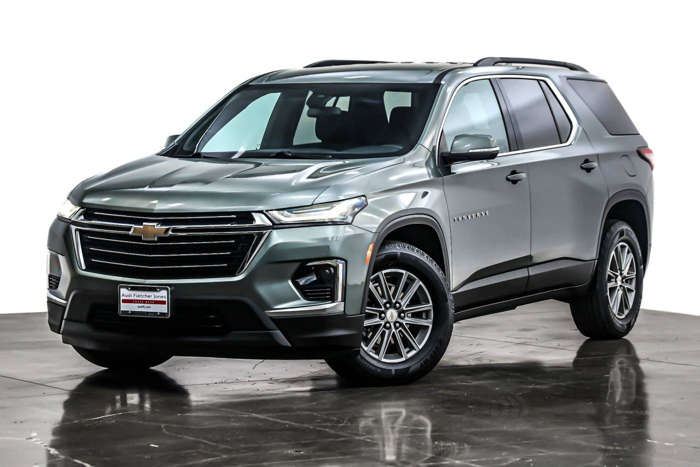 2022 Chevrolet Traverse LT Cloth — SUV — 40,988 mi — Costa Mesa, CA