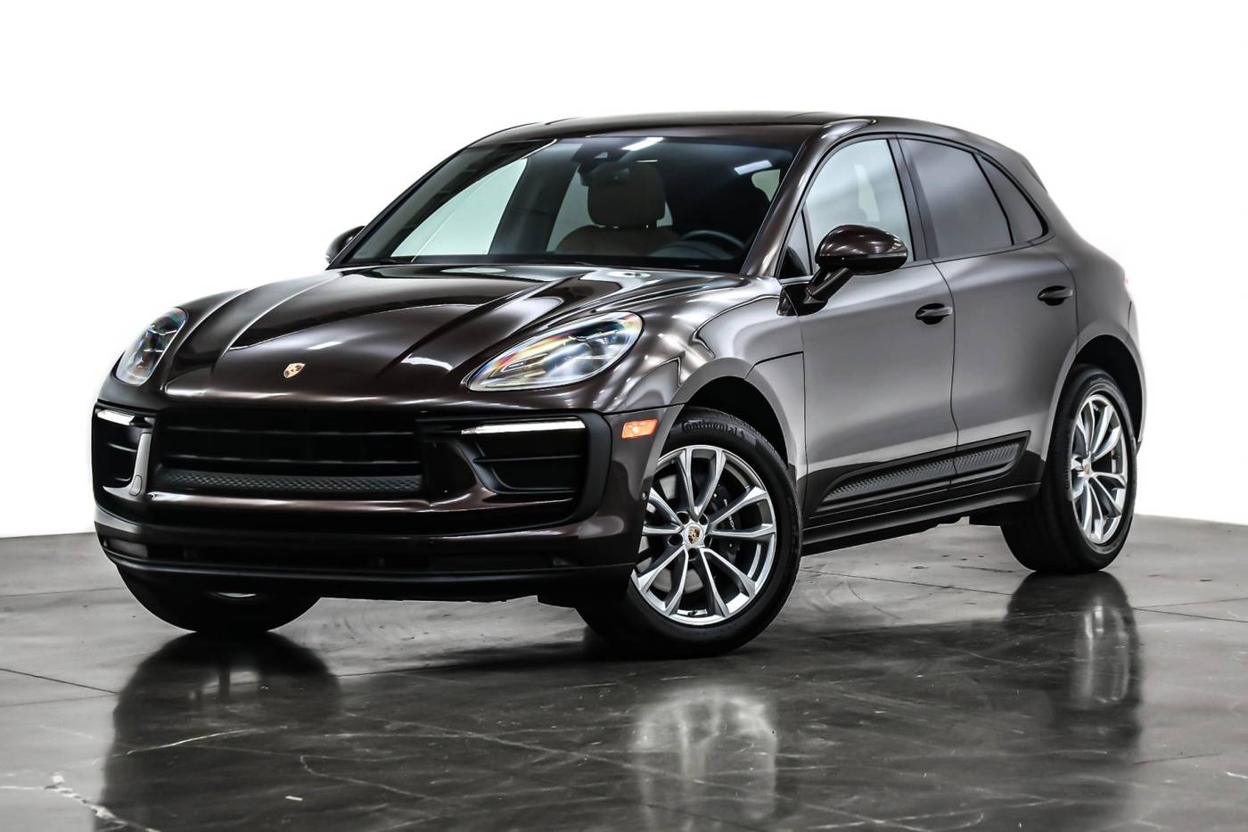 2022 Porsche Macan Standard — SUV — 31,329 mi — Costa Mesa, CA