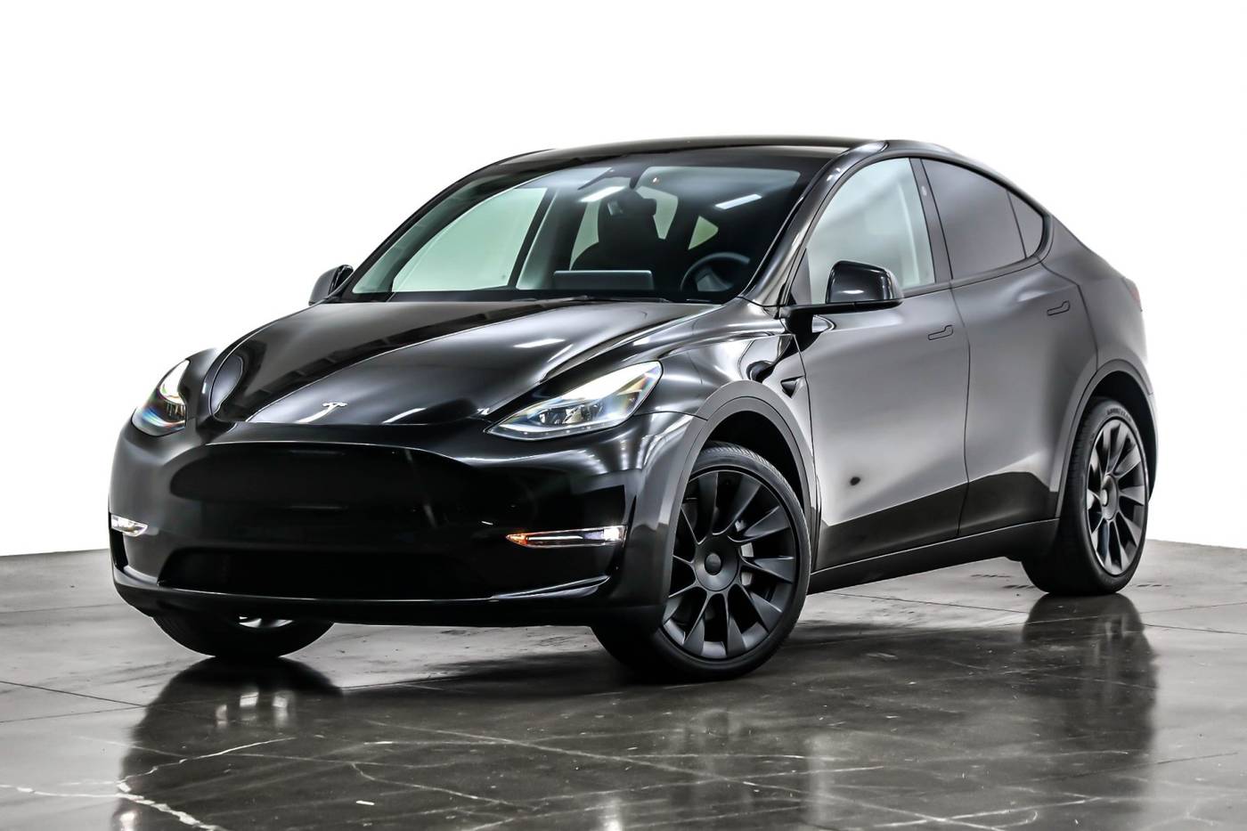 2024 Tesla Model Y Long Range — SUV — 10,106 mi — Costa Mesa, CA