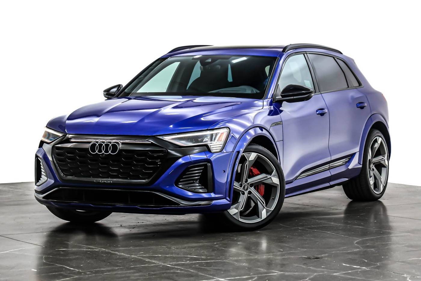 2024 Audi SQ8 e-tron Prestige — SUV — 5,300 mi — Costa Mesa, CA