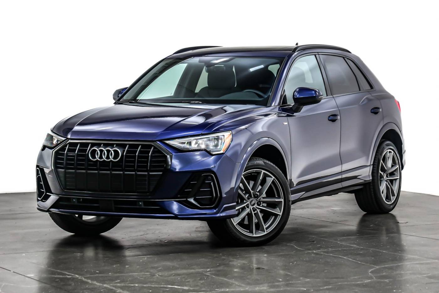 2022 Audi Q3 S line Premium — SUV — 32,072 mi — Costa Mesa, CA