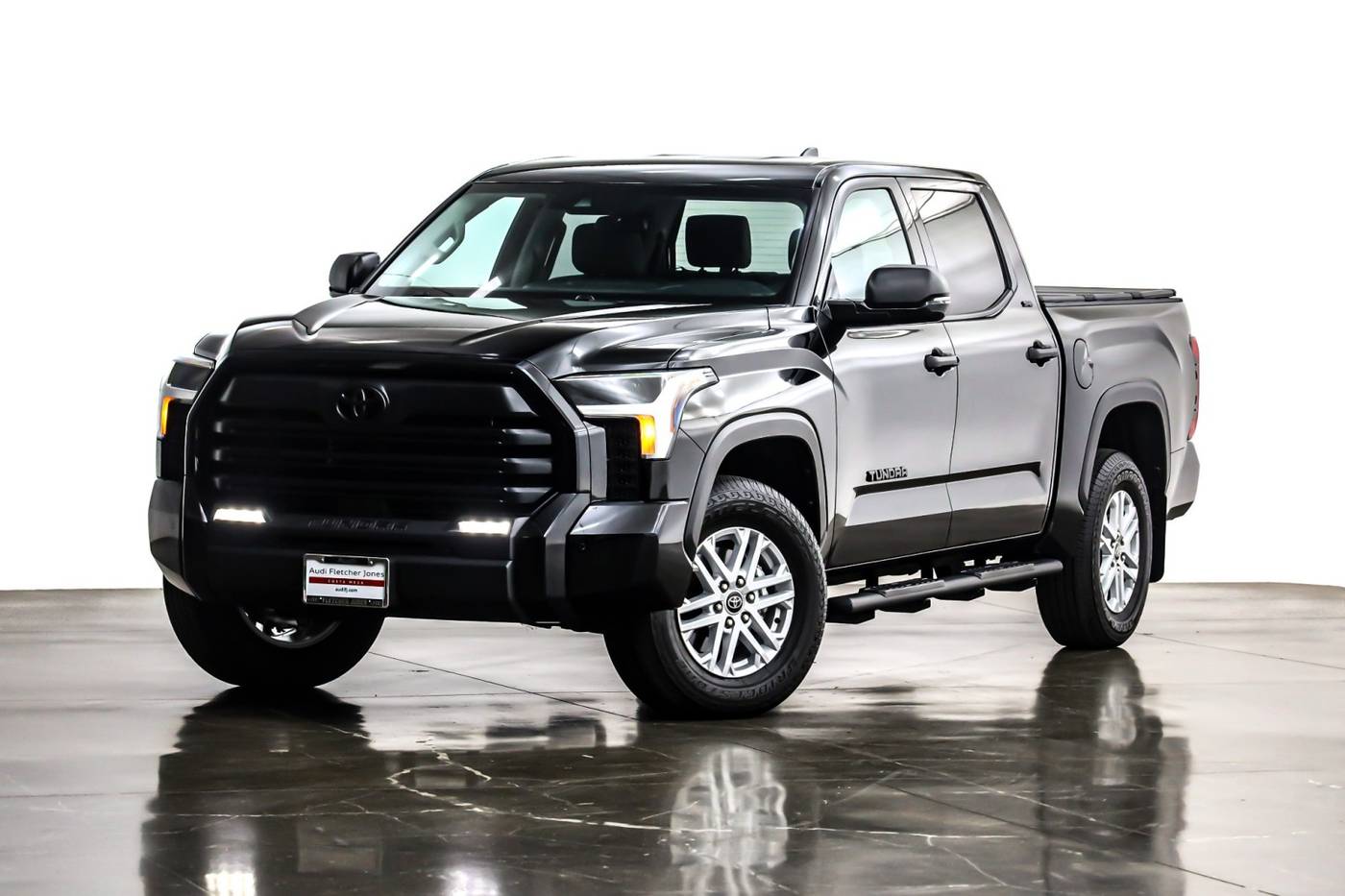 2024 Toyota Tundra SR5 — Pickup Truck — 9,144 mi — Costa Mesa, CA