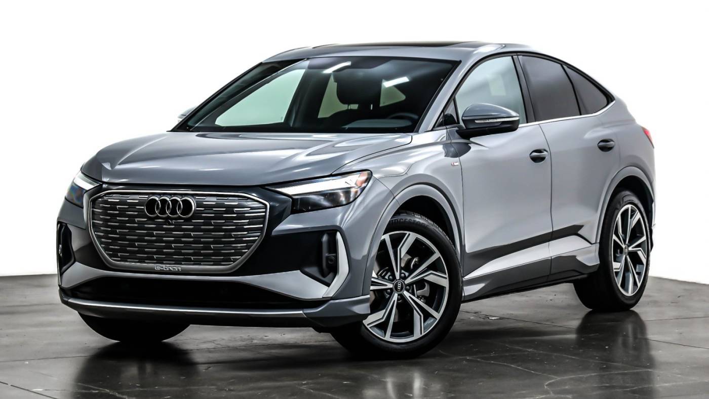 2024 Audi Q4 e-tron Premium — SUV — 10,032 mi — Costa Mesa, CA