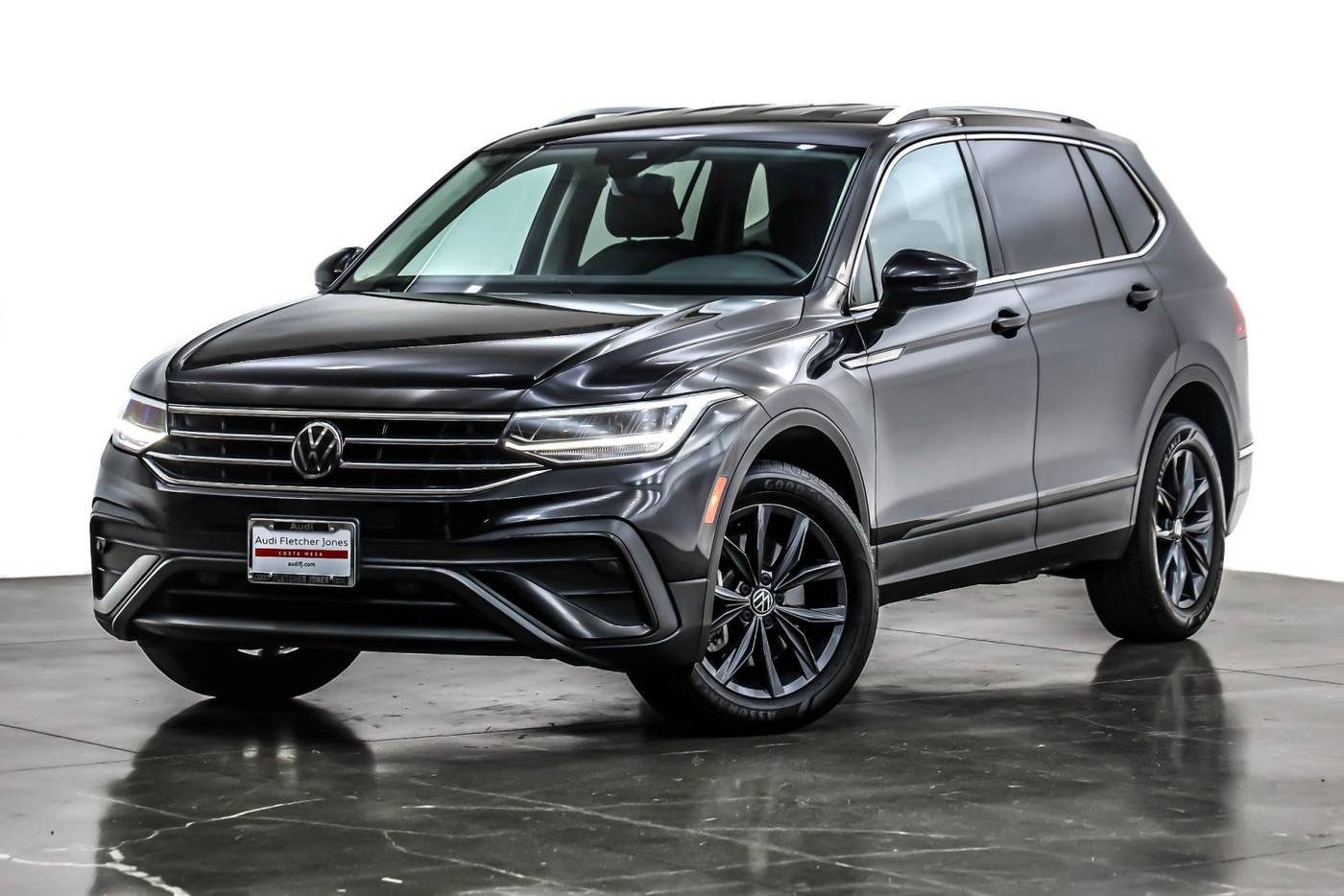 2022 Volkswagen Tiguan SE — SUV — 31,312 mi — Costa Mesa, CA