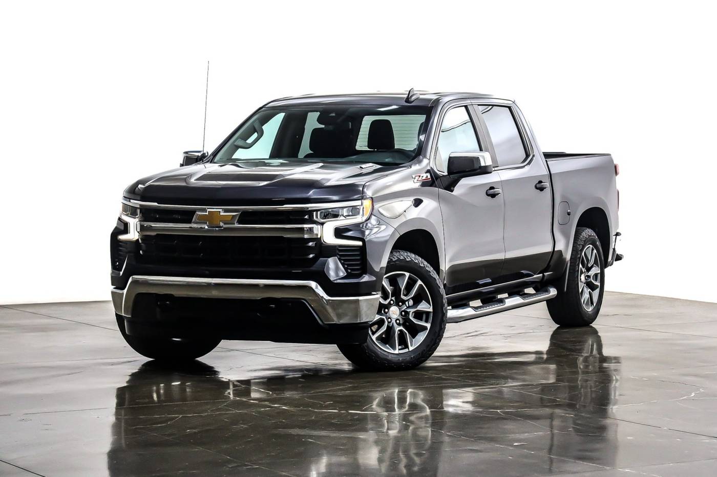 2023 Chevrolet Silverado 1500 LT — Pickup Truck — 29,830 mi — Costa Mesa, CA