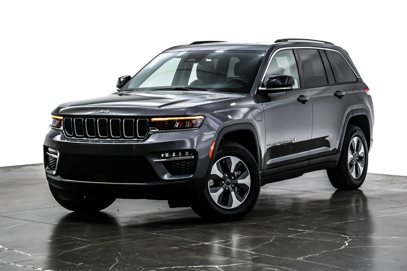 2023 Jeep Grand Cherokee 4xe — SUV — 9,968 mi — Costa Mesa, CA