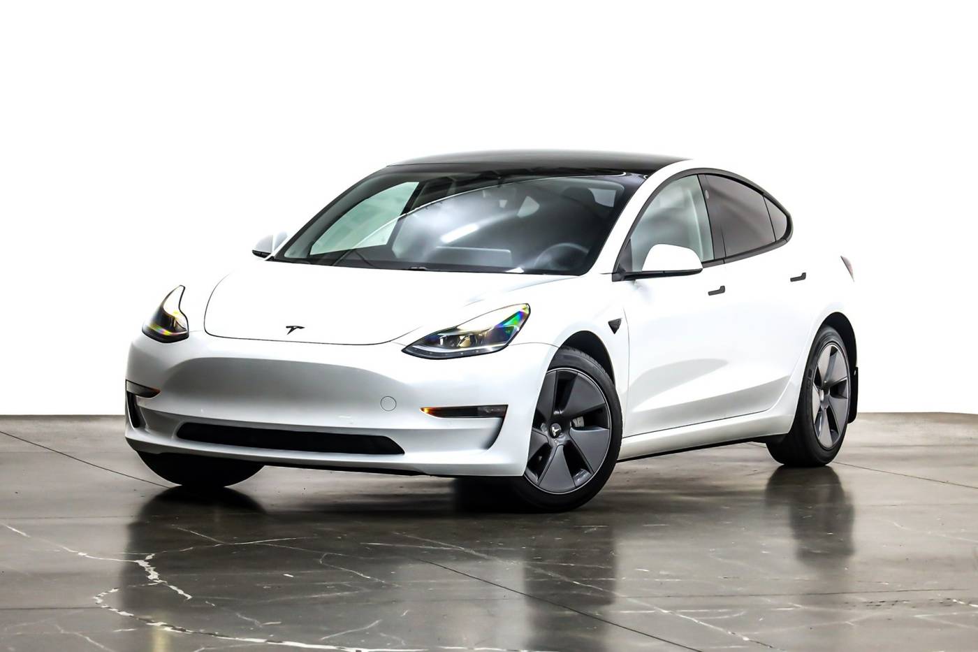 2021 Tesla Model 3 Standard Range Plus — Sedan — 27,107 mi — Costa Mesa, CA