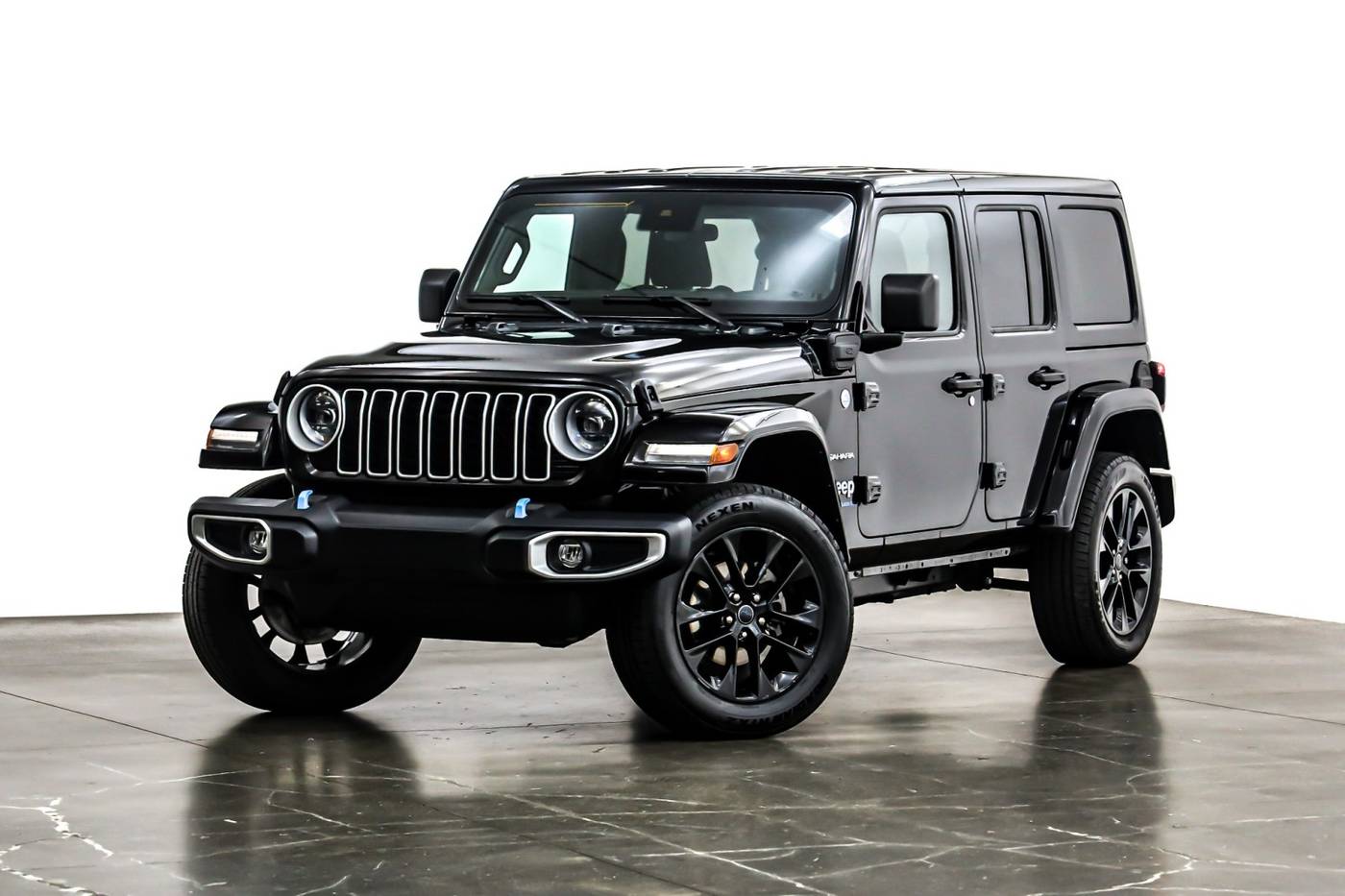 2024 Jeep Wrangler Sahara — SUV — 22,761 mi — Costa Mesa, CA