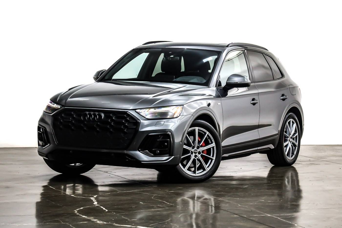 2024 Audi Q5 Plug-In Hybrid e Prestige — SUV — 6,878 mi — Costa Mesa, CA
