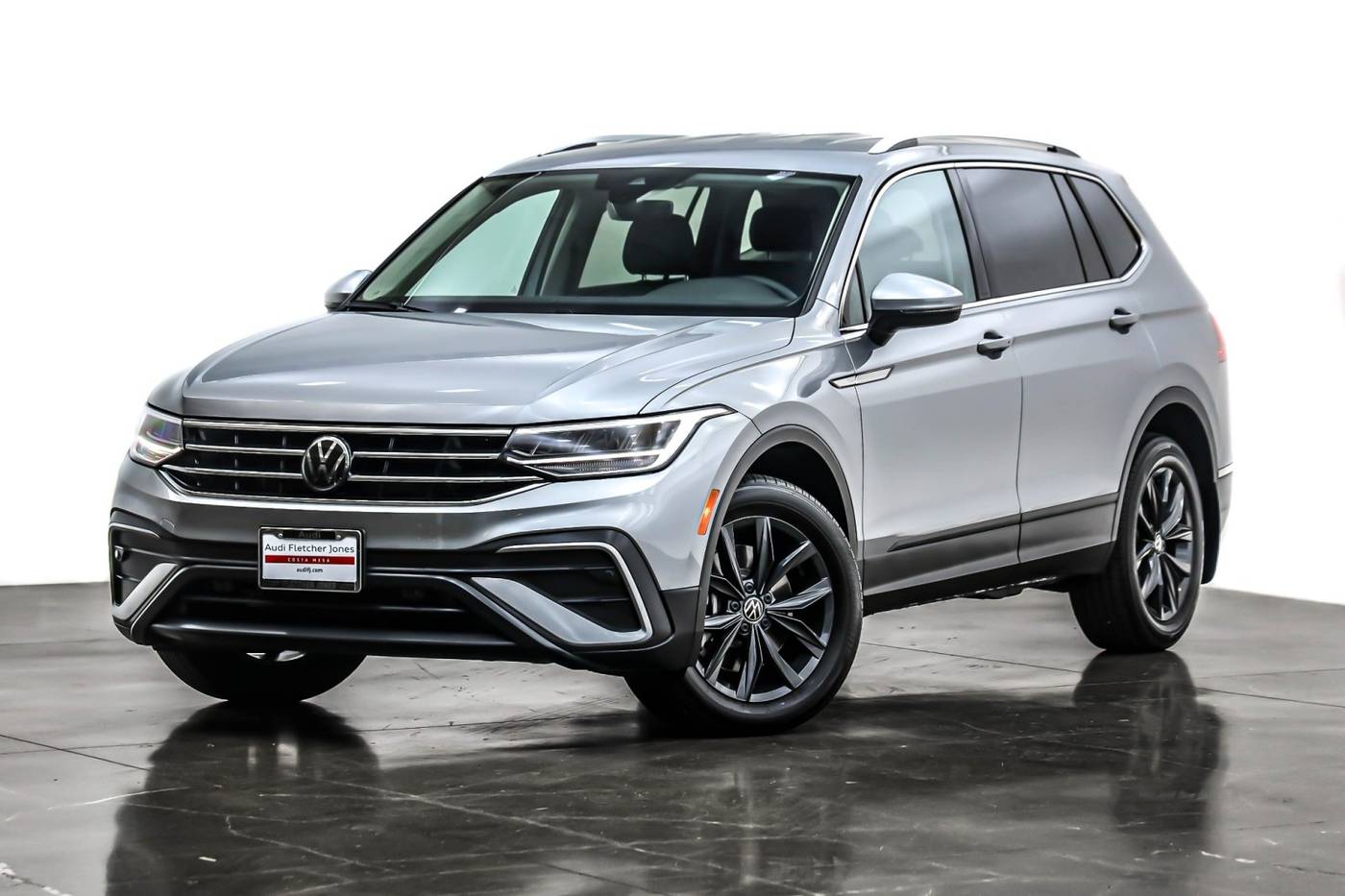 2024 Volkswagen Tiguan SE — SUV — 5,290 mi — Costa Mesa, CA
