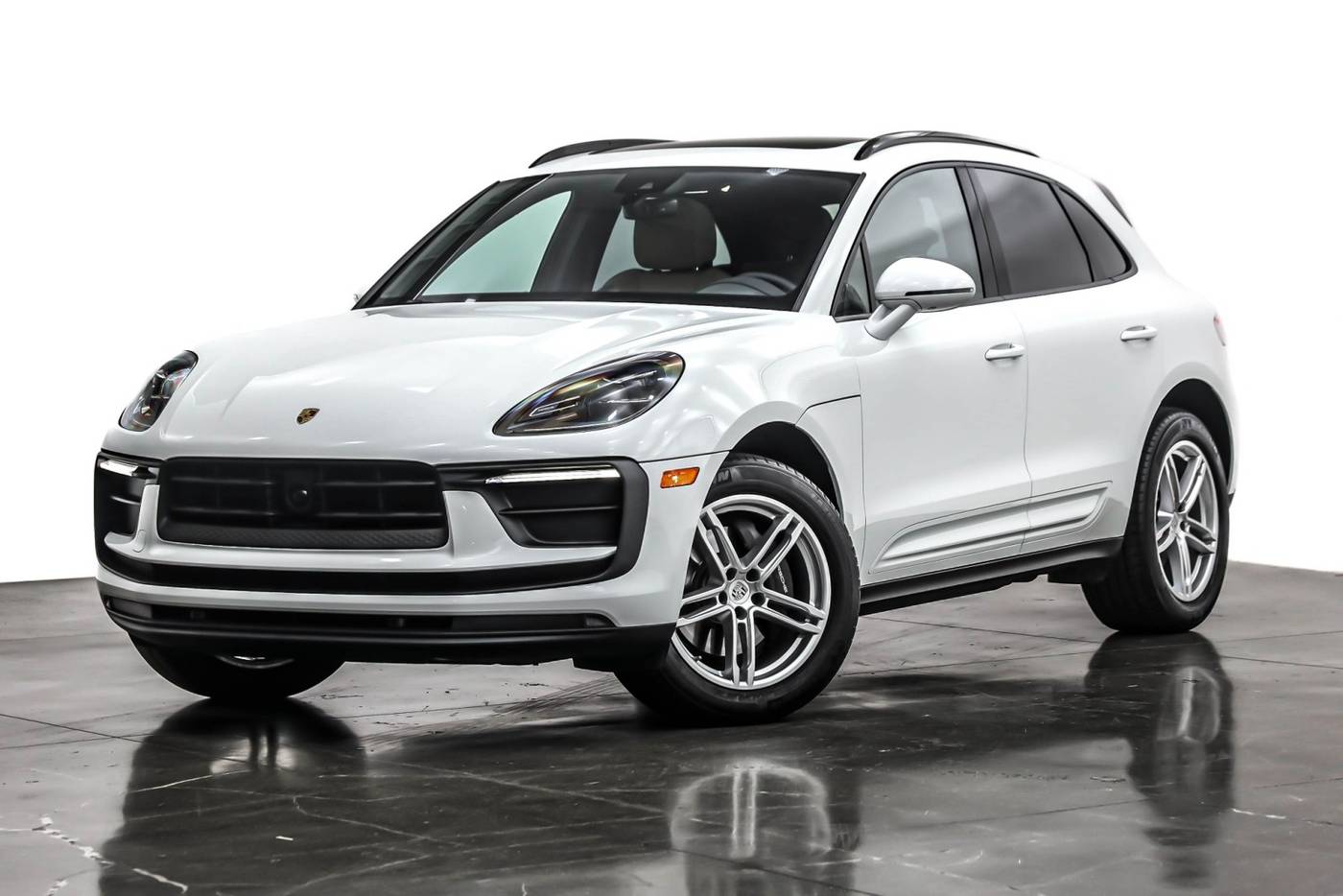 2022 Porsche Macan Standard — SUV — 29,103 mi — Costa Mesa, CA