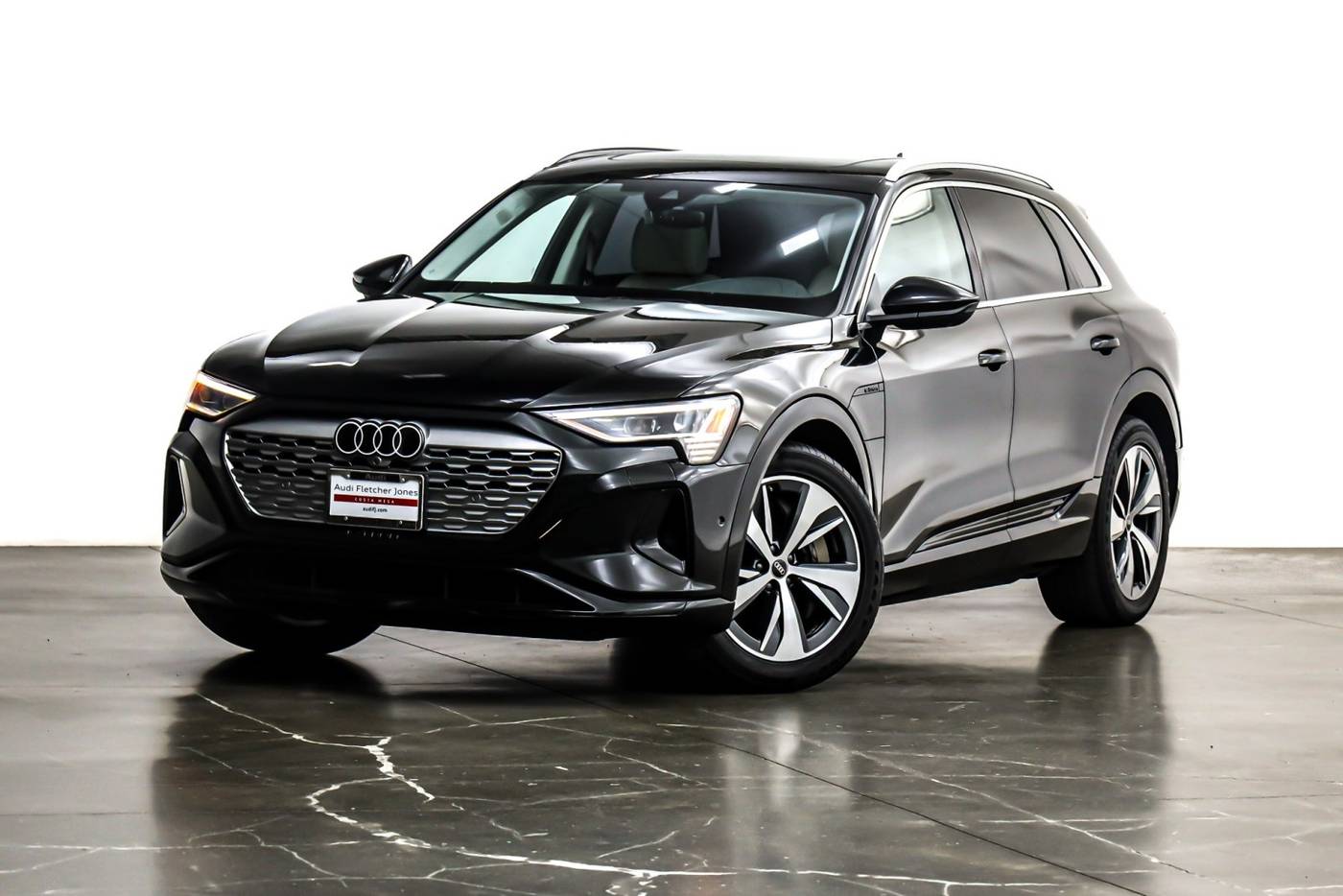2024 Audi Q8 e-tron Premium Plus — SUV — 29,414 mi — Costa Mesa, CA