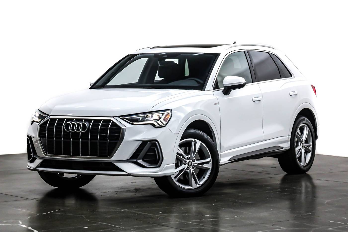 2024 Audi Q3 S line Premium — SUV — 4,284 mi — Costa Mesa, CA