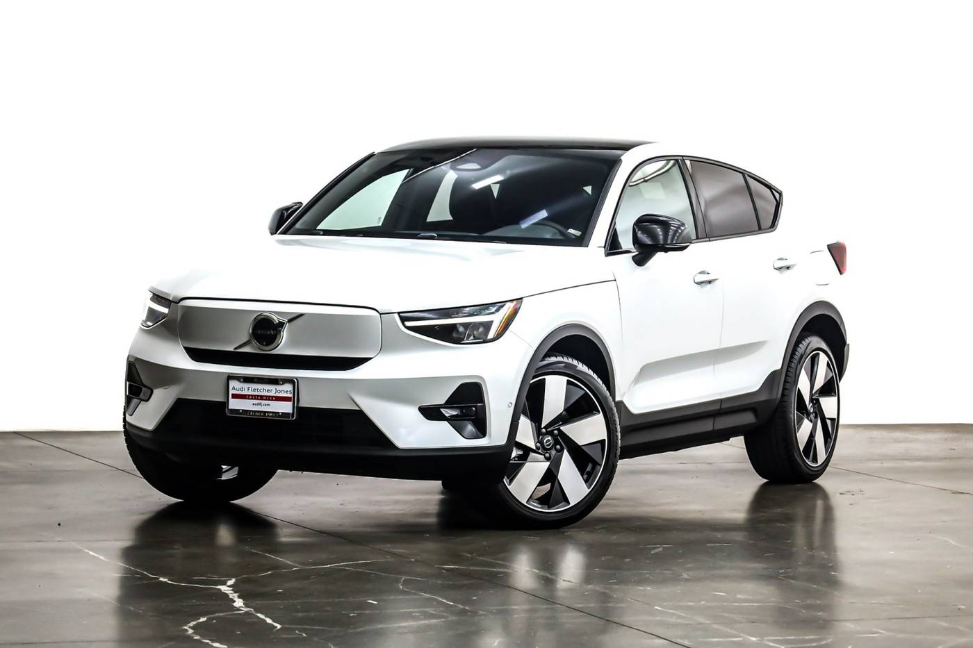 2024 Volvo C40 Recharge Plus — SUV — 1,546 mi — Costa Mesa, CA