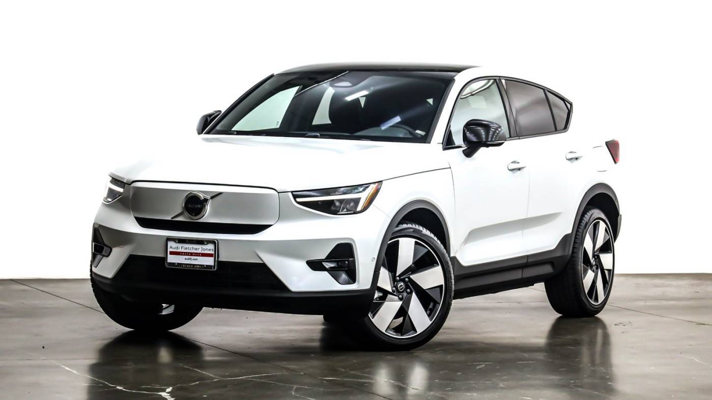 2024 Volvo C40 Recharge Twin Plus