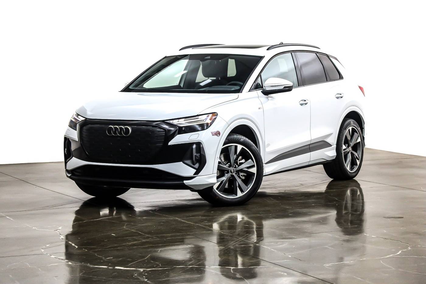 2023 Audi Q4 e-tron Prestige — SUV — 18,568 mi — Costa Mesa, CA