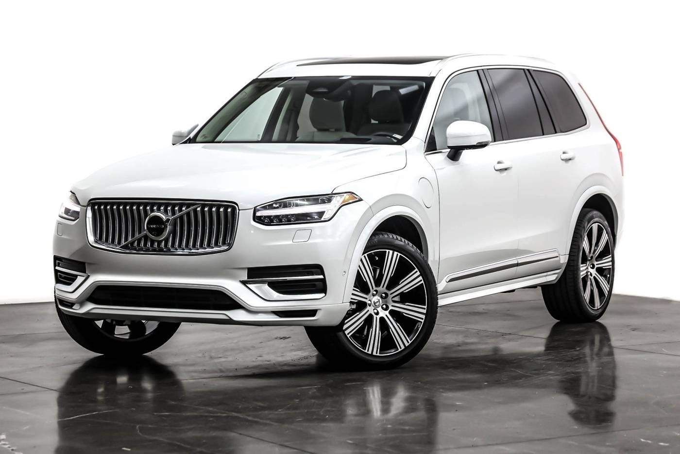 2025 Volvo XC90 Plug-In Hybrid Ultra — SUV — 7,322 mi — Costa Mesa, CA