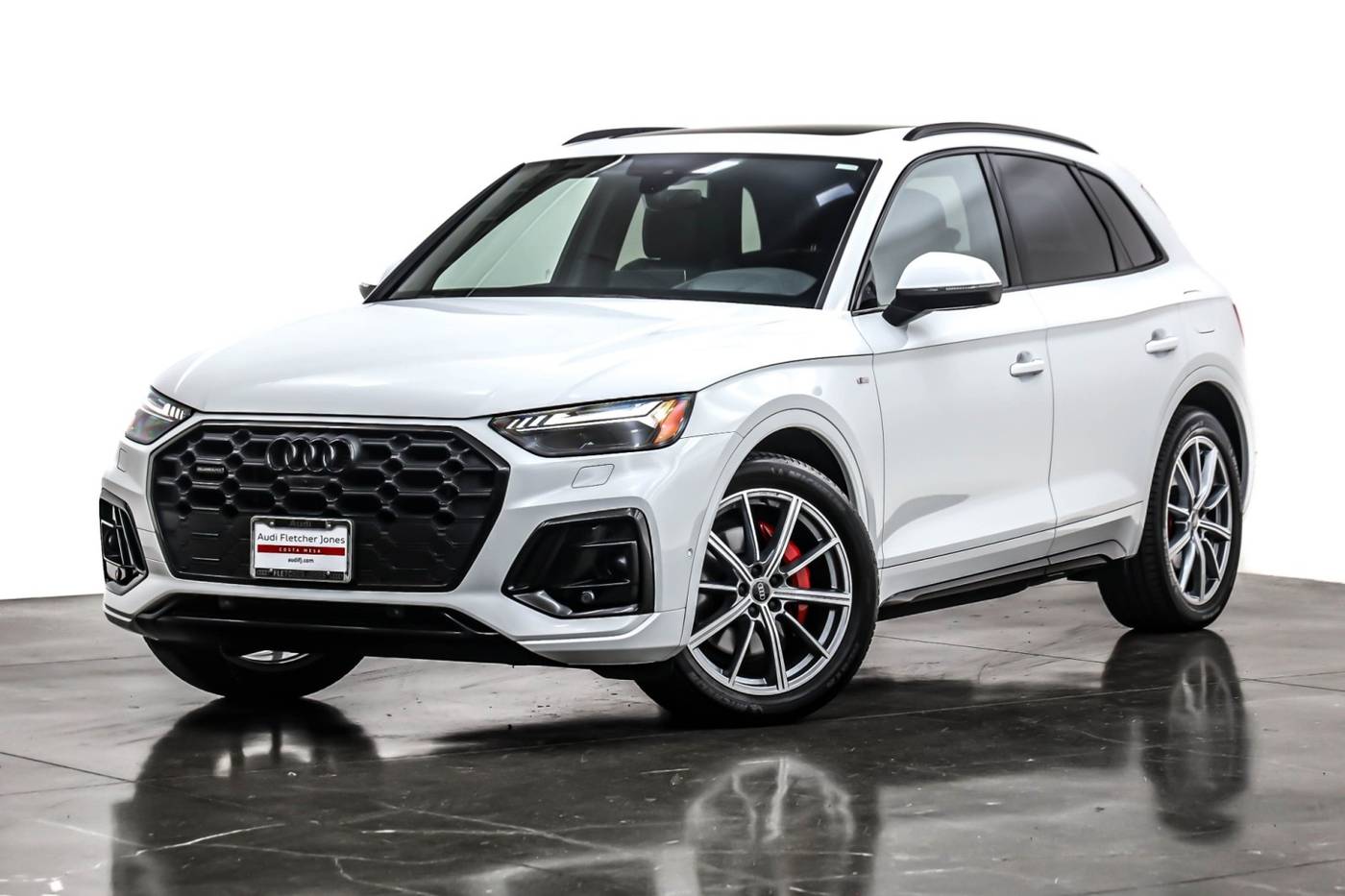 2024 Audi Q5 Plug-In Hybrid e Prestige — SUV — 3,395 mi — Costa Mesa, CA