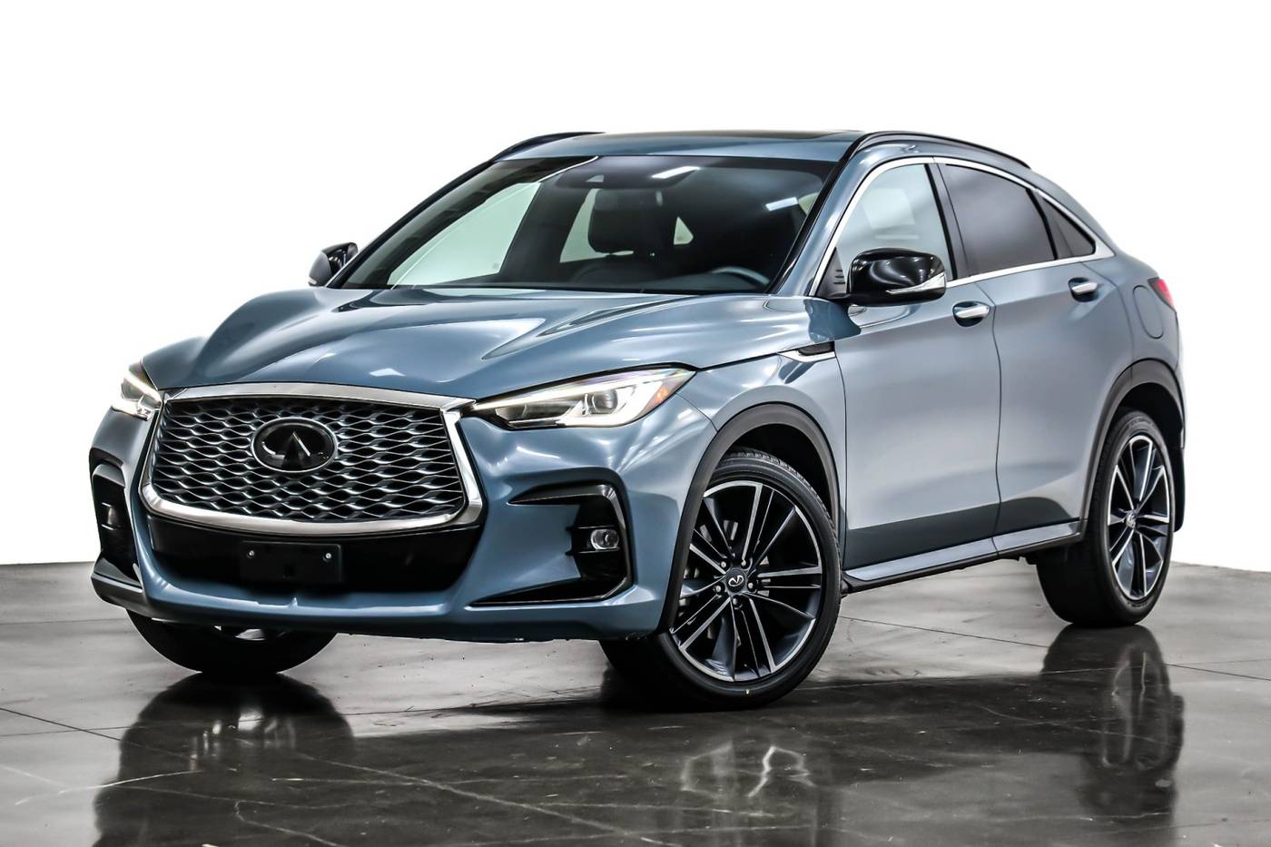 2023 INFINITI QX55 LUXE — SUV — 29,252 mi — Costa Mesa, CA