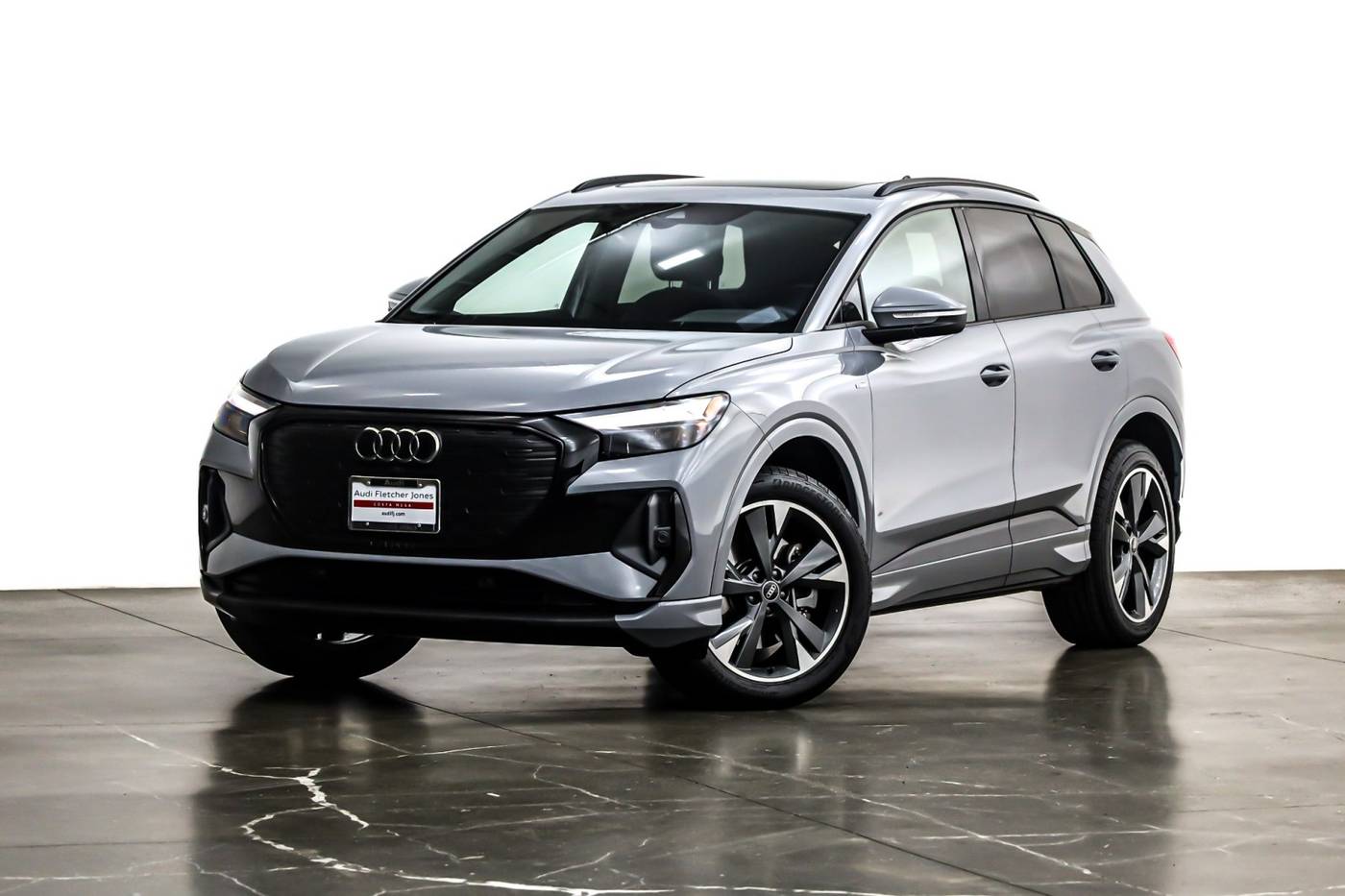 2024 Audi Q4 e-tron Premium — SUV — 29,417 mi — Costa Mesa, CA