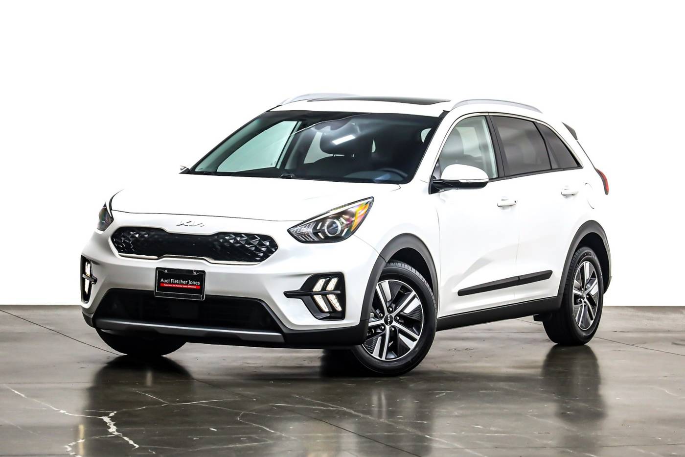 2022 Kia Niro Hybrid EX Premium — SUV — 26,985 mi — Costa Mesa, CA