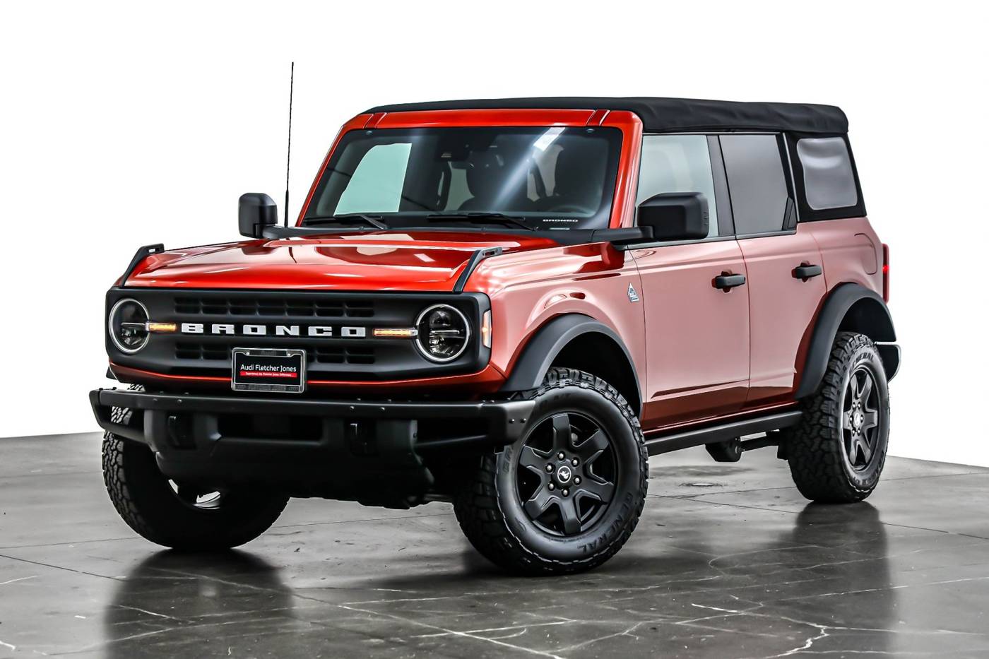 2022 Ford Bronco Black Diamond — SUV — 18,524 mi — Costa Mesa, CA