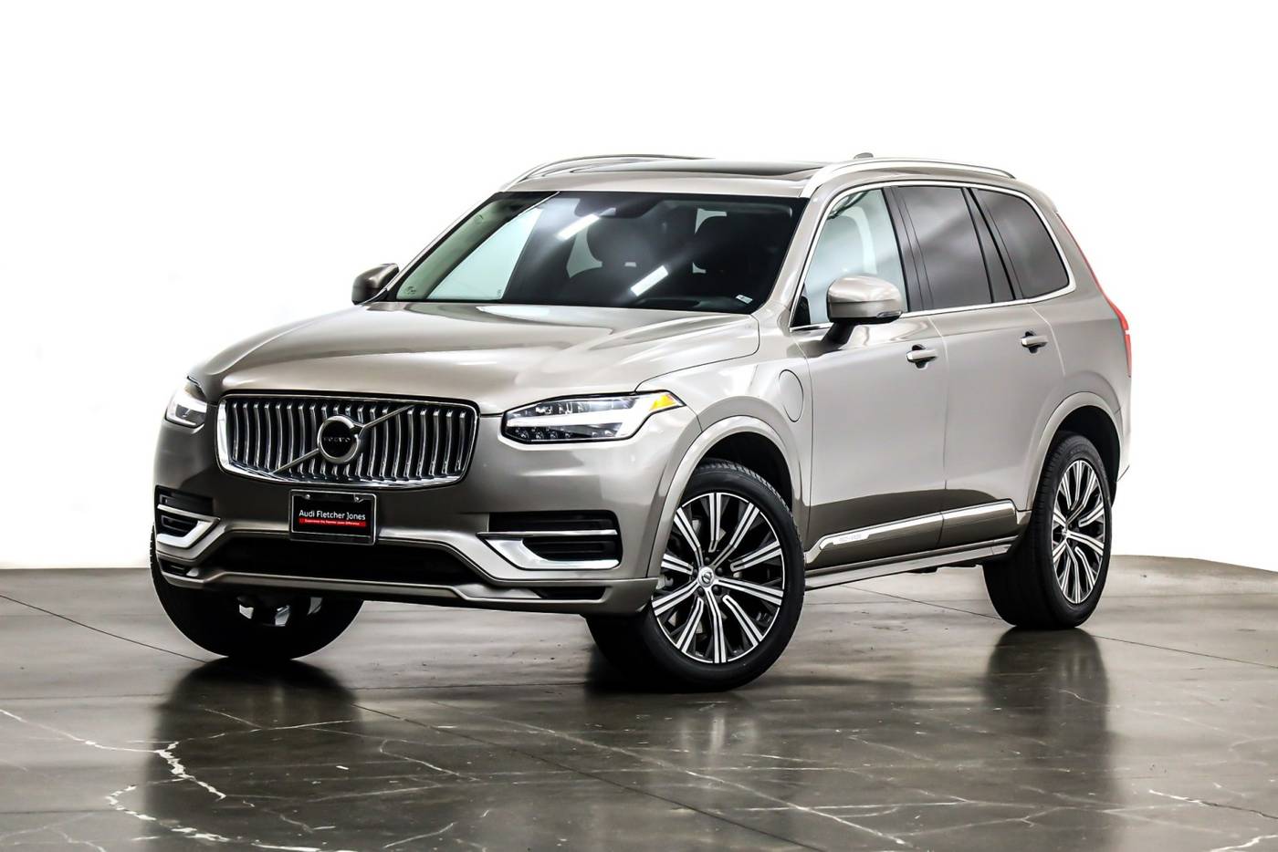 2022 Volvo XC90 Recharge Inscription — SUV — 21,935 mi — Costa Mesa, CA