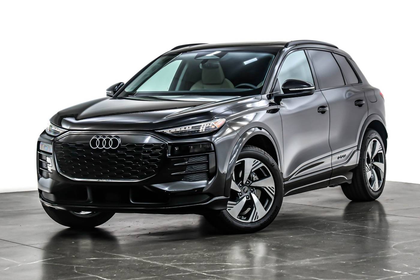 2025 Audi Q6 e-tron Premium Plus — SUV — 2,303 mi — Costa Mesa, CA