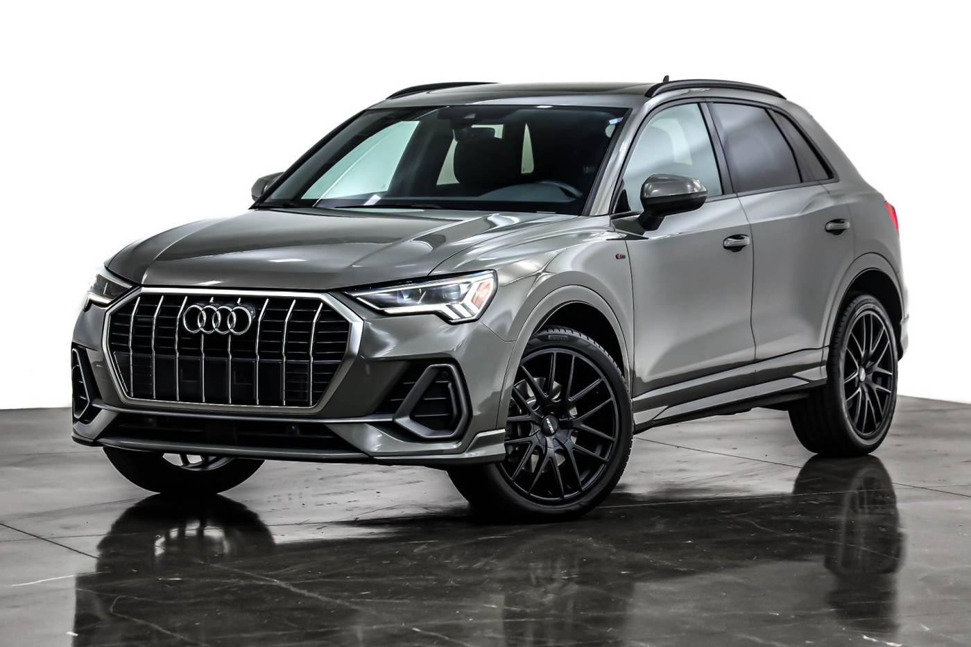 2020 Audi Q3 S line Premium Plus — SUV — 33,344 mi — Costa Mesa, CA